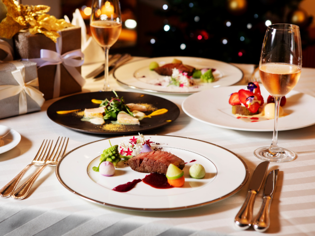 メルキュール横須賀　「ホテル19階で楽しむ極上クリスマス・ディナー2025」